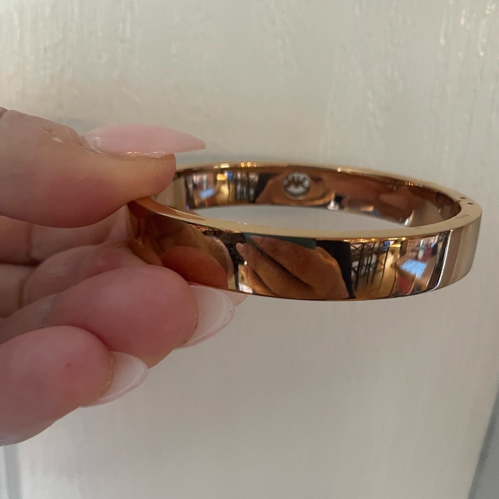 Women’s Michael Kors Pave Crystal & Rose Gold Cuff Bangle Bracelet - Picture 6 of 16